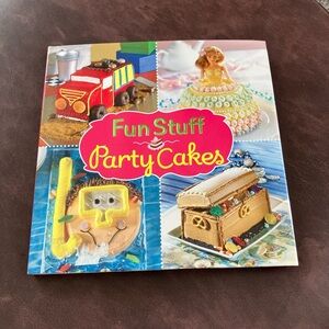 Fun stuff Party Cakes Hardcover Book